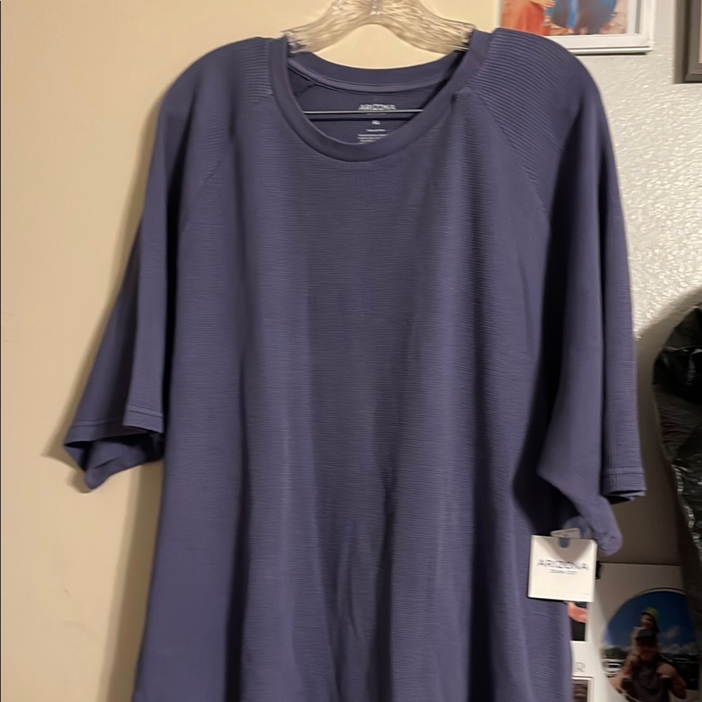 Arizona Jean Company Blue Short Sleeve Tee